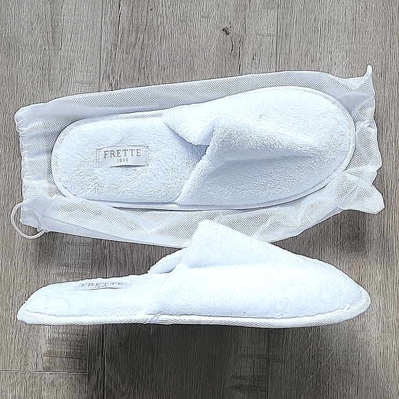 FRETTE 1860 FOR ST. REGIS GUEST SLIPPERS - Picture 2 of 3